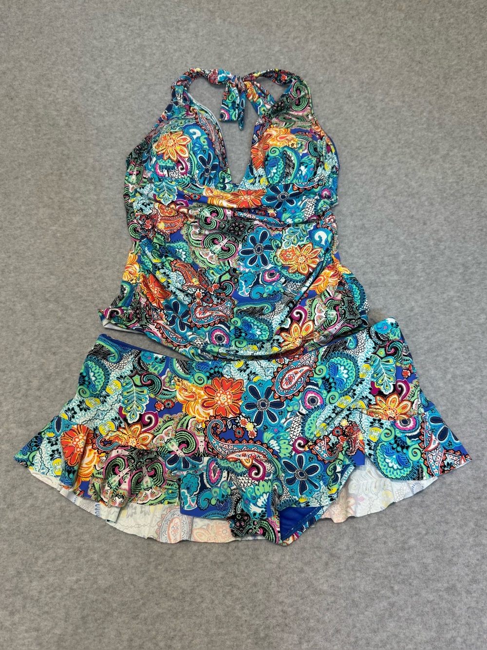 WomenFloral Paisley Halter Tankini Swim Set - Blue Multi Bleu Rod flirty
